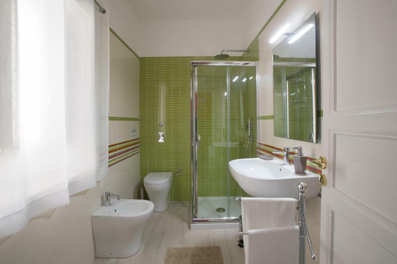 Il Re E La Regina Trapani Appartement Buitenkant foto